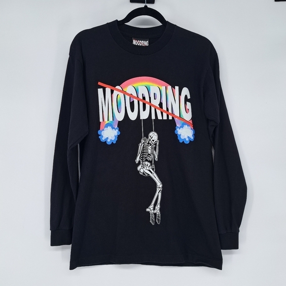 Moodring Rainbow‎ Skeleton on Swing Black Graphic Print Longsleeve Tee - Picture 1 of 7